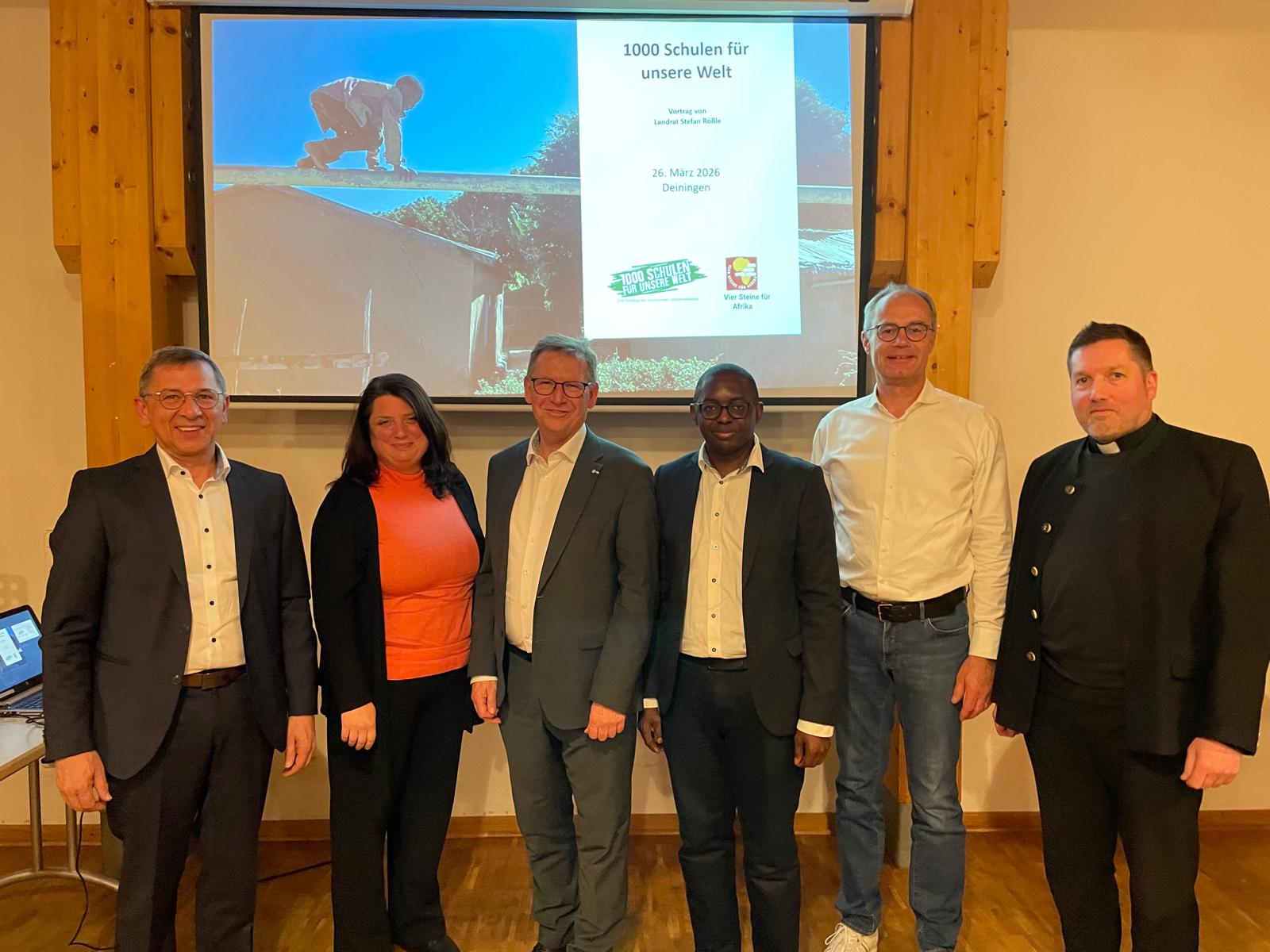 Informationsabend zum Schulbauprojekt in Kasana-Luweero, Uganda